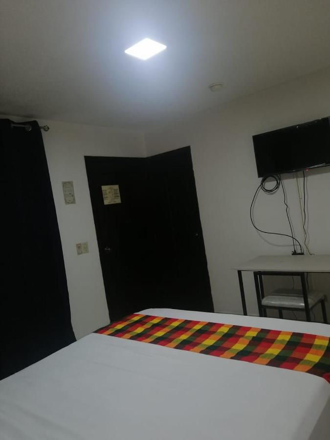 Hotel Ghiza เตกูซิกัลปา ภายนอก รูปภาพ