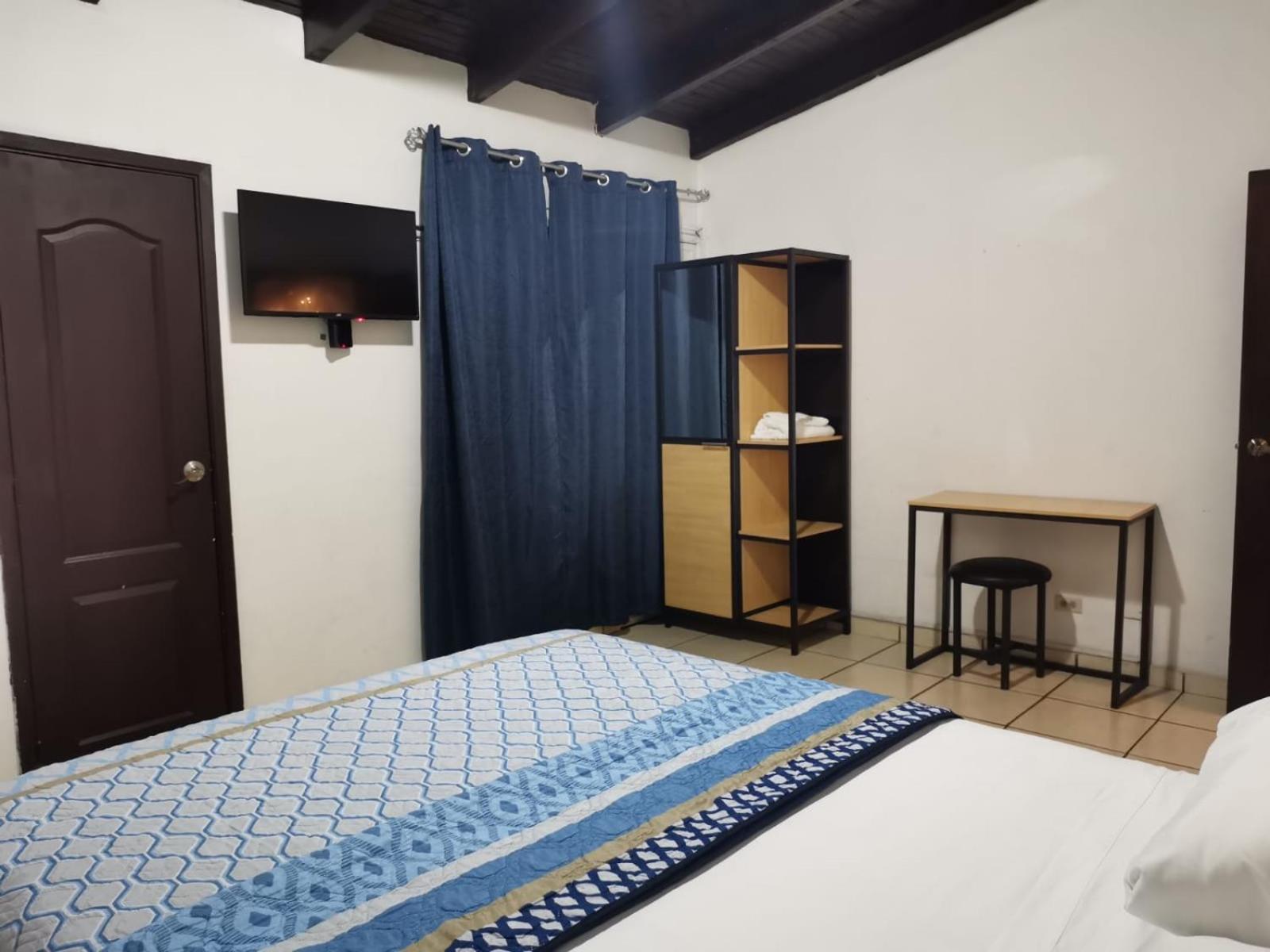 Hotel Ghiza เตกูซิกัลปา ภายนอก รูปภาพ