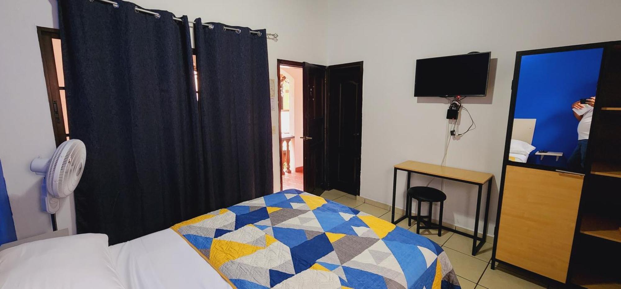 Hotel Ghiza เตกูซิกัลปา ภายนอก รูปภาพ